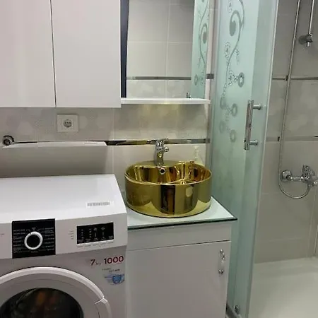 Apartman Cozy In Center Of *