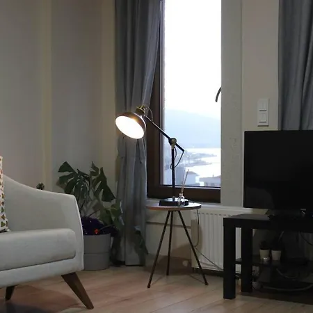 Cozy In Center Of Διαμέρισμα Σμύρνη