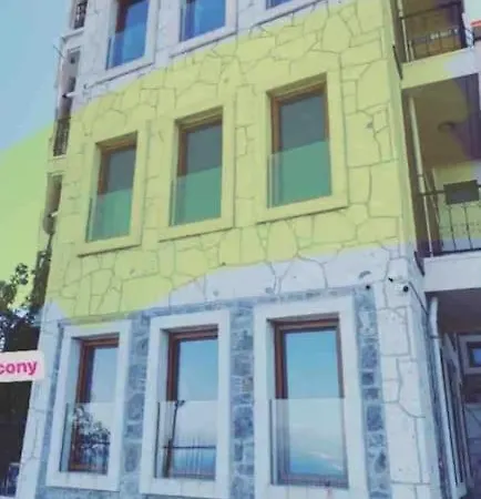 Cozy In Center Of * İzmir