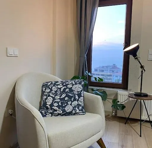 Cozy In Center Of Διαμέρισμα *