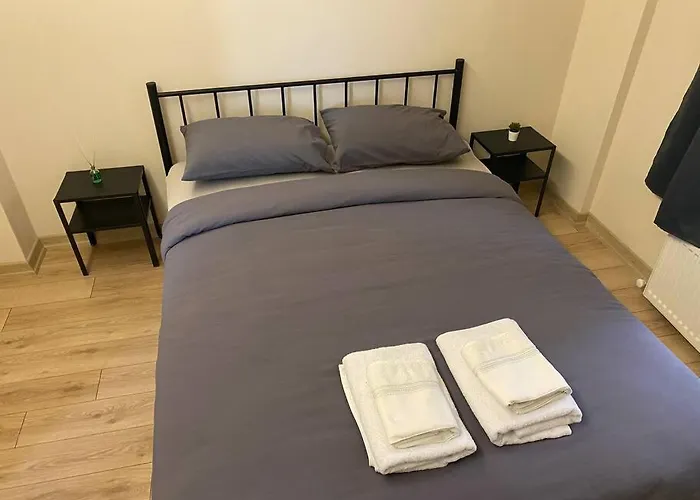 Cozy In Center Of * Σμύρνη